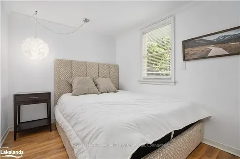 86 Lakeshore Drive Blue Mountains ON N0H 2P0