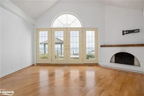 86 Lakeshore Drive Blue Mountains ON N0H 2P0