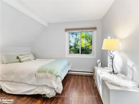 18 Wilshier Boulevard Bracebridge ON P1L 1K9