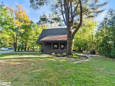 18 Wilshier Boulevard Bracebridge ON P1L 1K9