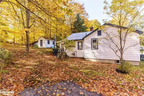 31 Hilltop Drive Huntsville ON P1H 1C5