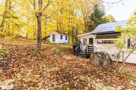 31 Hilltop Drive Huntsville ON P1H 1C5