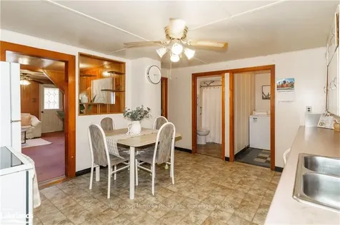 31 Hilltop Drive Huntsville ON P1H 1C5
