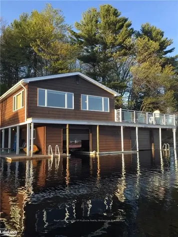 1184 Mortimers Point Road N/a Muskoka Lakes ON P0B 1J0
