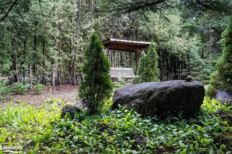 187 Bay Street N/a E Blue Mountains ON N0H 2P0