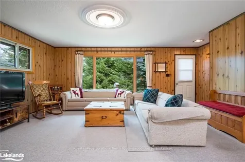 187 Bay Street N/a E Blue Mountains ON N0H 2P0