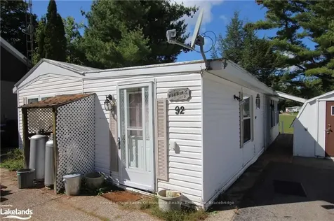 1007 Racoon Road Gravenhurst ON P1P 1R1