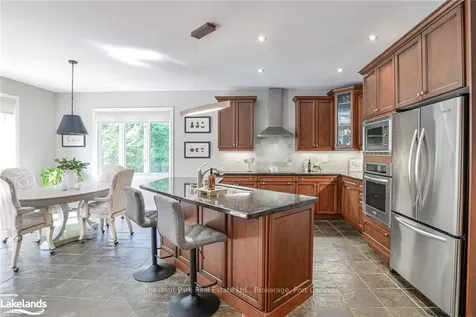 24 Westwind Court Gravenhurst ON P1P 0A1