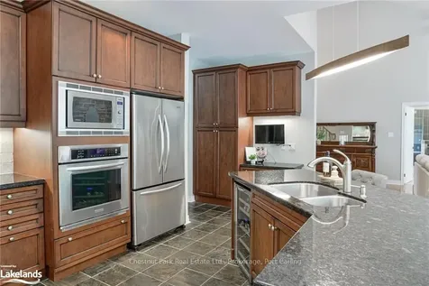 24 Westwind Court Gravenhurst ON P1P 0A1