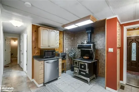 399 Otter Lake Road Huntsville ON P1H 0H8