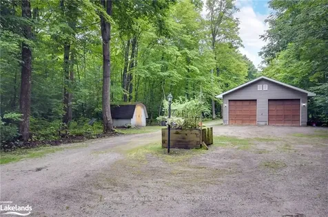 399 Otter Lake Road Huntsville ON P1H 0H8