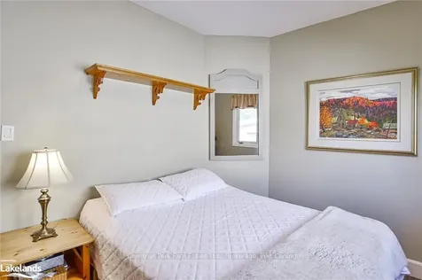 63 Spencer Street Bracebridge ON P1L 1E2