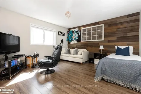 100 Meadow Heights Drive Bracebridge ON P1L 1A4