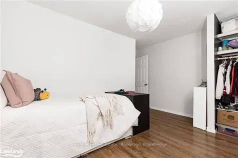 100 Meadow Heights Drive Bracebridge ON P1L 1A4