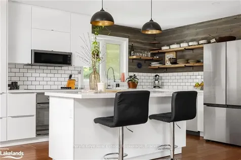 100 Meadow Heights Drive Bracebridge ON P1L 1A4