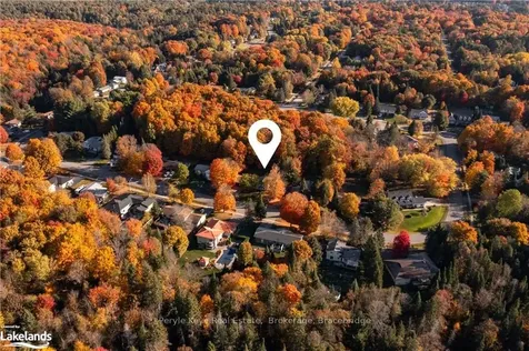 100 Meadow Heights Drive Bracebridge ON P1L 1A4