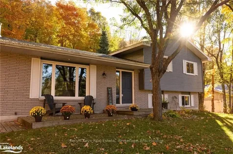 100 Meadow Heights Drive Bracebridge ON P1L 1A4