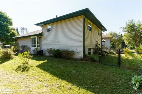 54 Killdeer Crescent Bracebridge ON P1L 1Z2