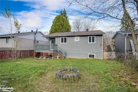 151 Pratt Crescent Gravenhurst ON P1P 1P5