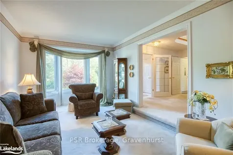 101 Greengable Way Kitchener ON N2N 3B1