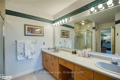 101 Greengable Way Kitchener ON N2N 3B1