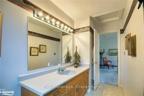 101 Greengable Way Kitchener ON N2N 3B1