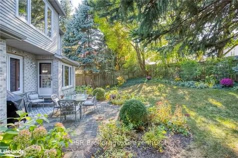 101 Greengable Way Kitchener ON N2N 3B1