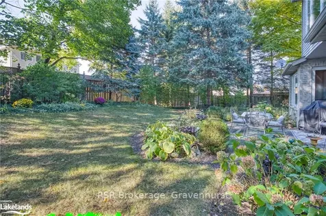 101 Greengable Way Kitchener ON N2N 3B1