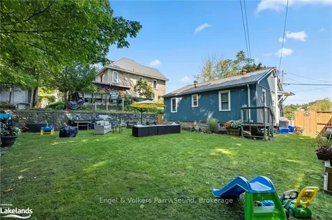 18 Rosetta Street Parry Sound ON P2A 1G4