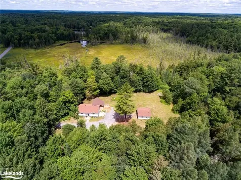 323 Lynx Lake Road Huntsville ON P1H 2J3