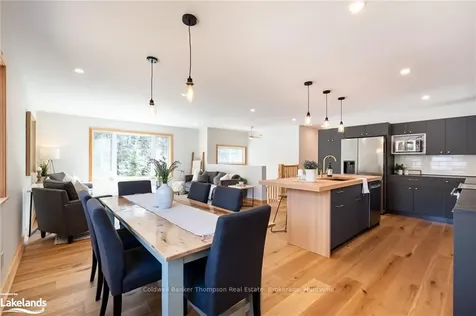 323 Lynx Lake Road Huntsville ON P1H 2J3