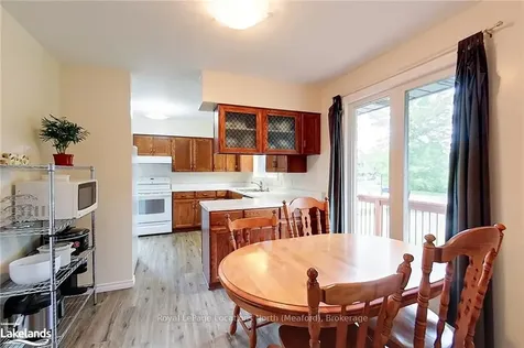 112 Greenfield Drive Meaford ON N4L 1W6