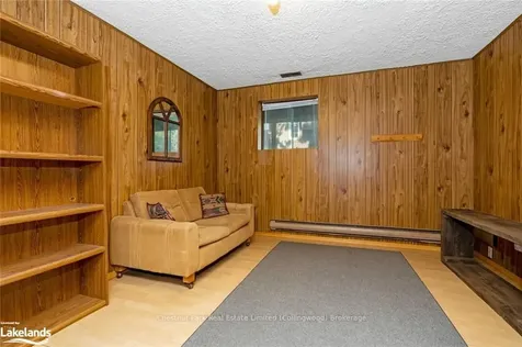 141 Carmichael Crescent Blue Mountains ON L9Y 0R2