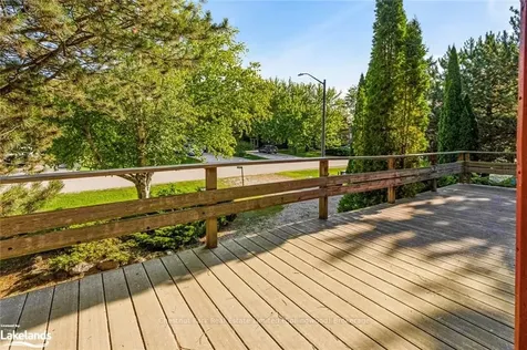 141 Carmichael Crescent Blue Mountains ON L9Y 0R2