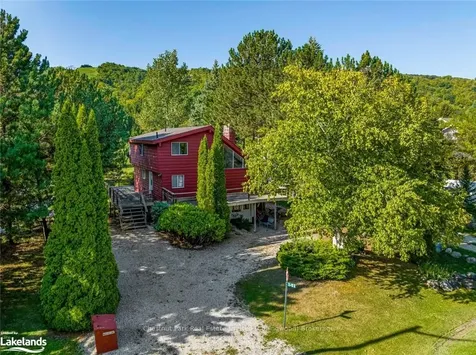 141 Carmichael Crescent Blue Mountains ON L9Y 0R2