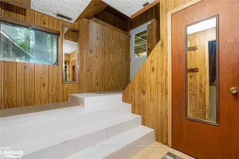 141 Carmichael Crescent Blue Mountains ON L9Y 0R2