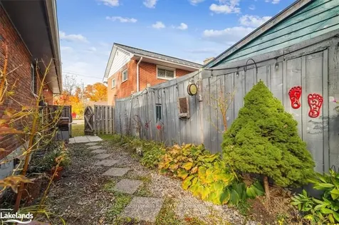 255 Brown Street Gravenhurst ON P1P 1G5