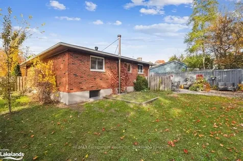 255 Brown Street Gravenhurst ON P1P 1G5