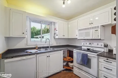 255 Brown Street Gravenhurst ON P1P 1G5