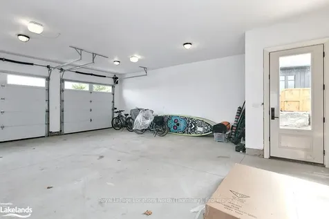 122 Maryward Crescent Blue Mountains ON N0H 1J0