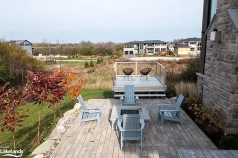 122 Maryward Crescent Blue Mountains ON N0H 1J0