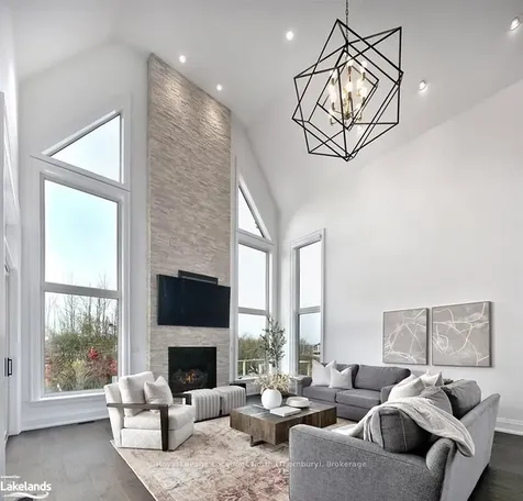 122 Maryward Crescent Blue Mountains ON N0H 1J0