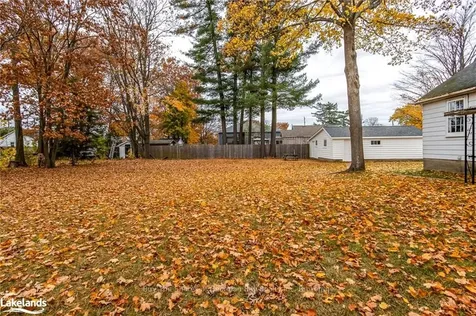 381 David Street E Gravenhurst ON P1P 1L9