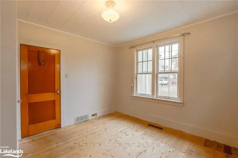 381 David Street E Gravenhurst ON P1P 1L9