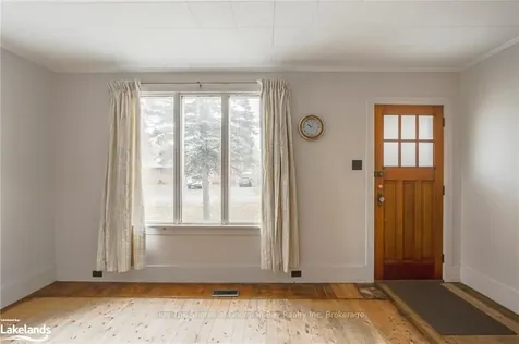 381 David Street E Gravenhurst ON P1P 1L9