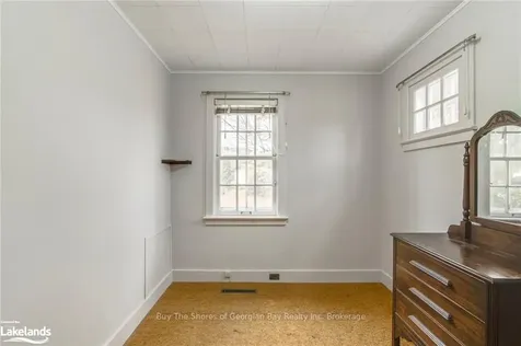 381 David Street E Gravenhurst ON P1P 1L9