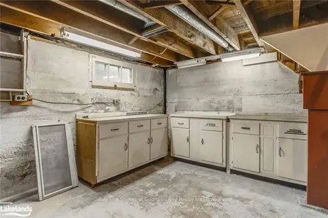 381 David Street E Gravenhurst ON P1P 1L9