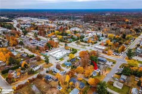 381 David Street E Gravenhurst ON P1P 1L9