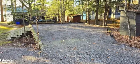 1229 Clearwater Lake Road Huntsville ON P0B 1L0