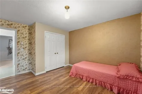 1673 Barry Line Road Algonquin Highlands ON K0M 1J1